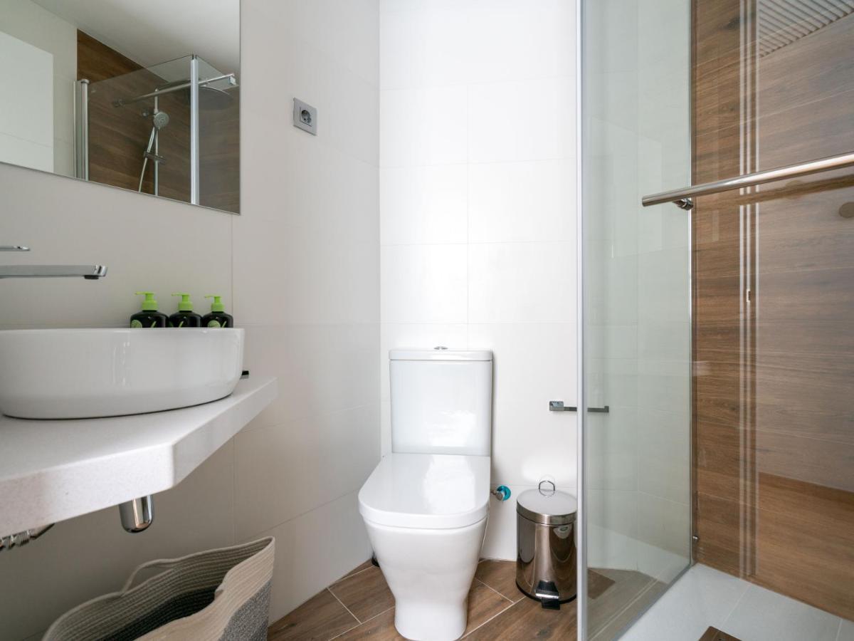 Limehome Barcelona Carrer De Fontcoberta - Digital Access Exterior photo